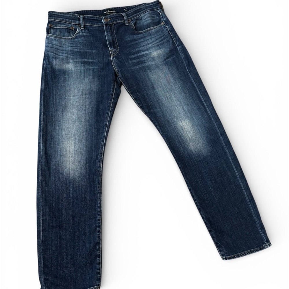 Lucky Brand Men’s Straight Leg Jeans 38x32 Dark Wash | Classic Denim - Picture 2 of 12
